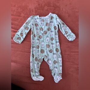 Magnetic me sleeper in Newborn